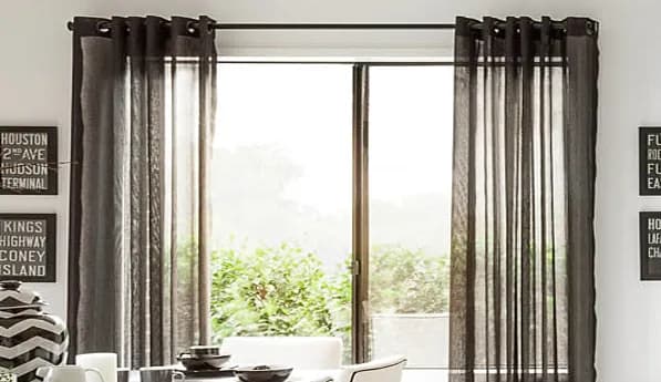 Na jakiej wysokości karnisz? Uniknij 3 częstych błędów